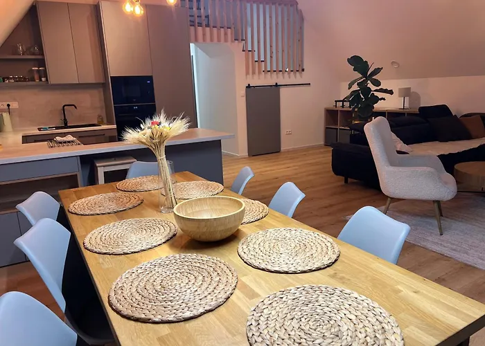 Jamy House 哈沃福卡